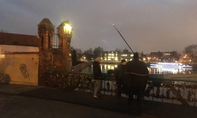 Sherlock Holmes und die leuchtende Leidenschaft