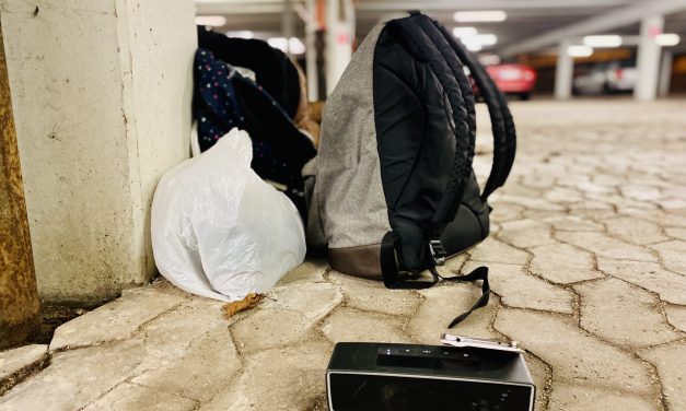 Tanzstunde im Parkhaus